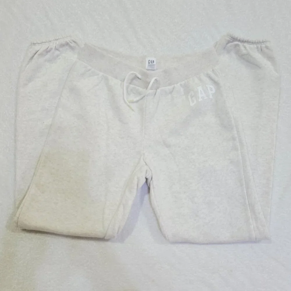 GAP KIDS 4 Items Girls Logo Fleece Joggers / Leggings In Grey, Beige Size L/XL